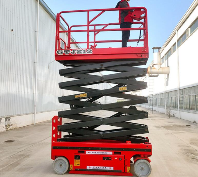 吉木萨尔自行走移动式升降机